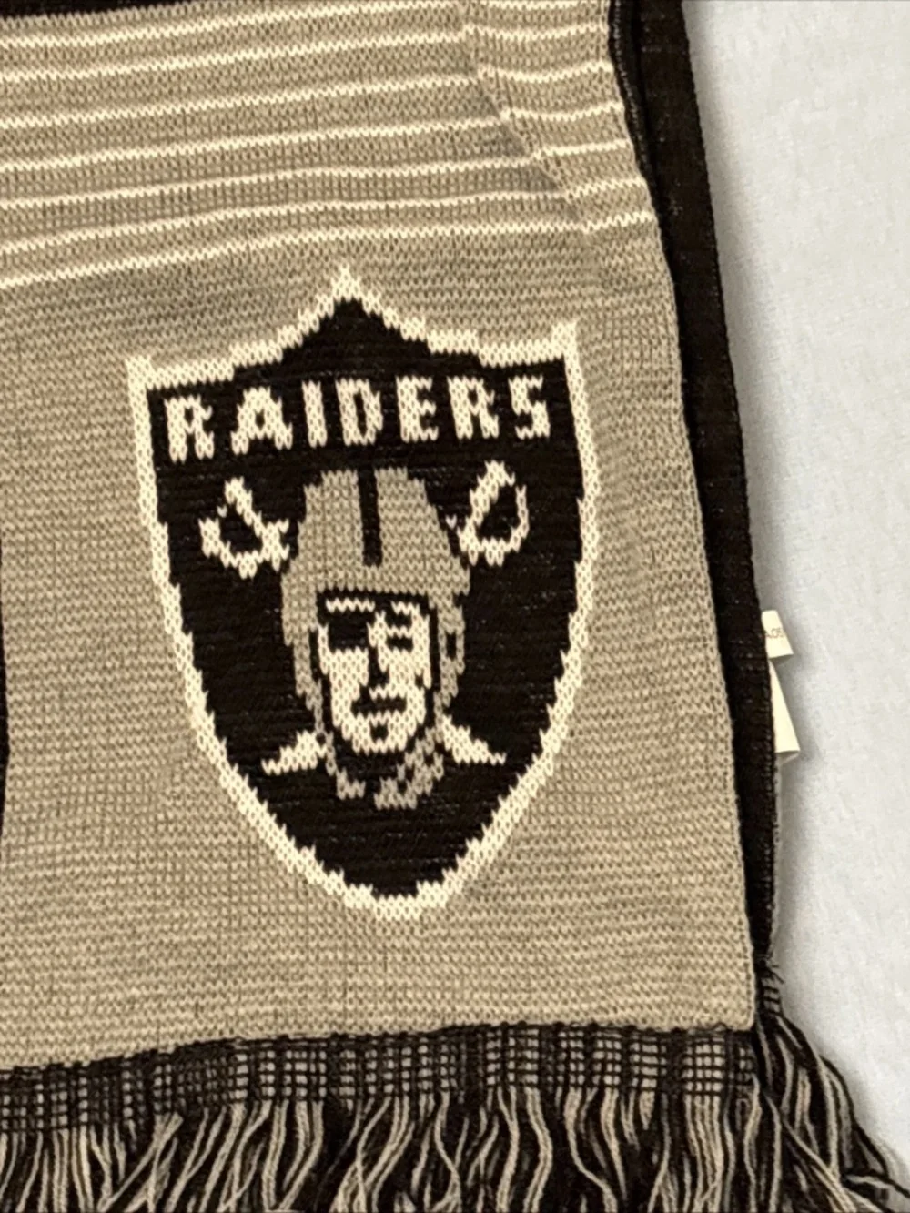 Forever Collectibles Oakland Raiders NFL Licensed Scarf Football